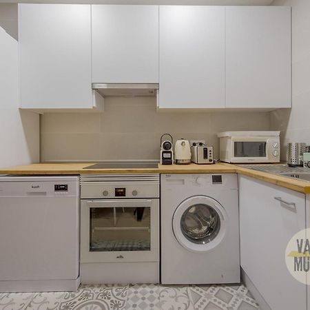 Downtown&New Apt Para 9Pax En La Plaza De Chueca Madrid Exterior photo